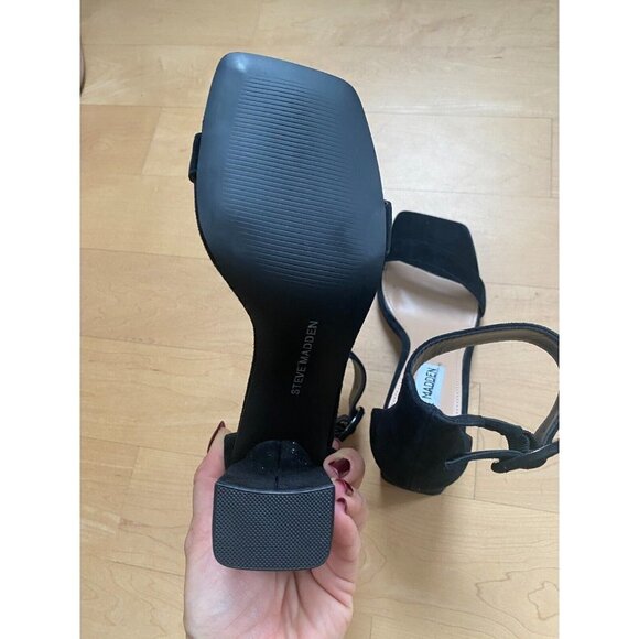 STEVE Madden BNWOT "Reverie" Black Suede Block Heel Sandals Sz 5.5 - Picture 6 of 7